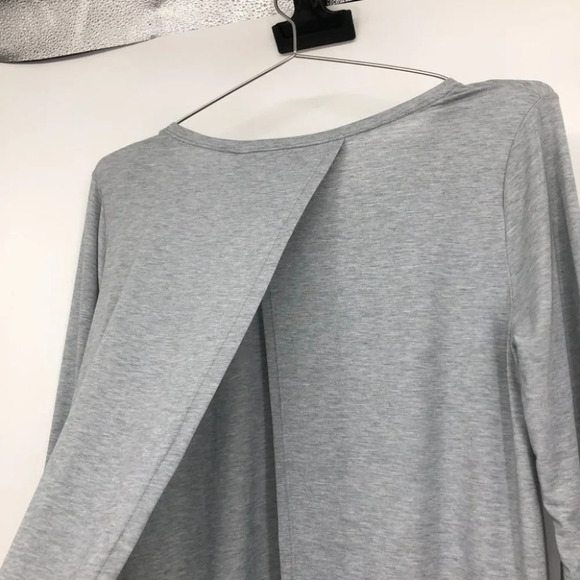 NWT Gapfit grey slit back long  sleeve lyocell lightweight activewear shirt - Picture 6 of 16